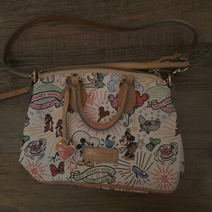Dooney and Bourke purse, never used
